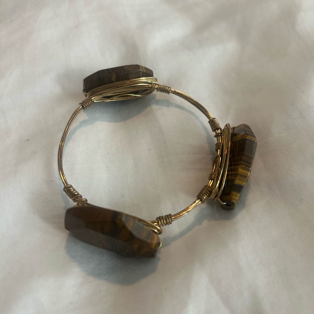 Elegant Gold and Brown Stone Bracelet